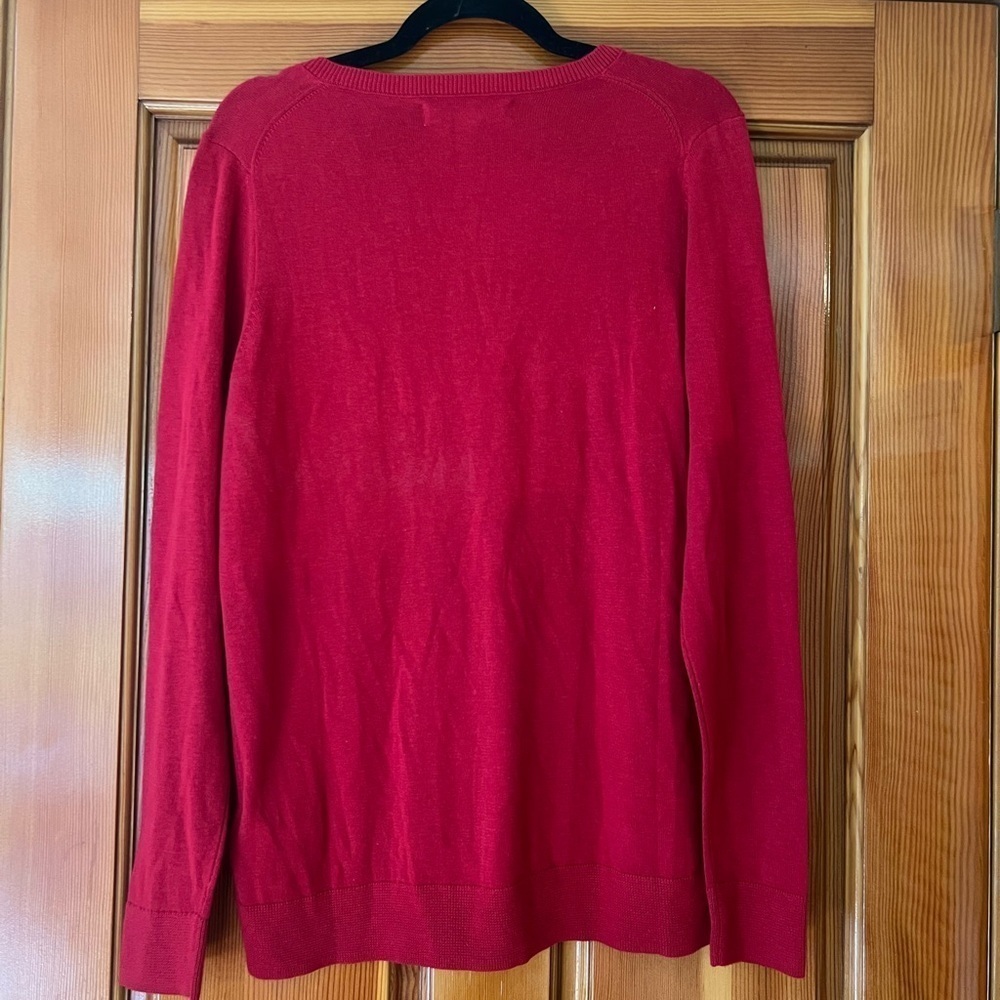 Brand New Women's Red Sweater - Picture 4 of 5